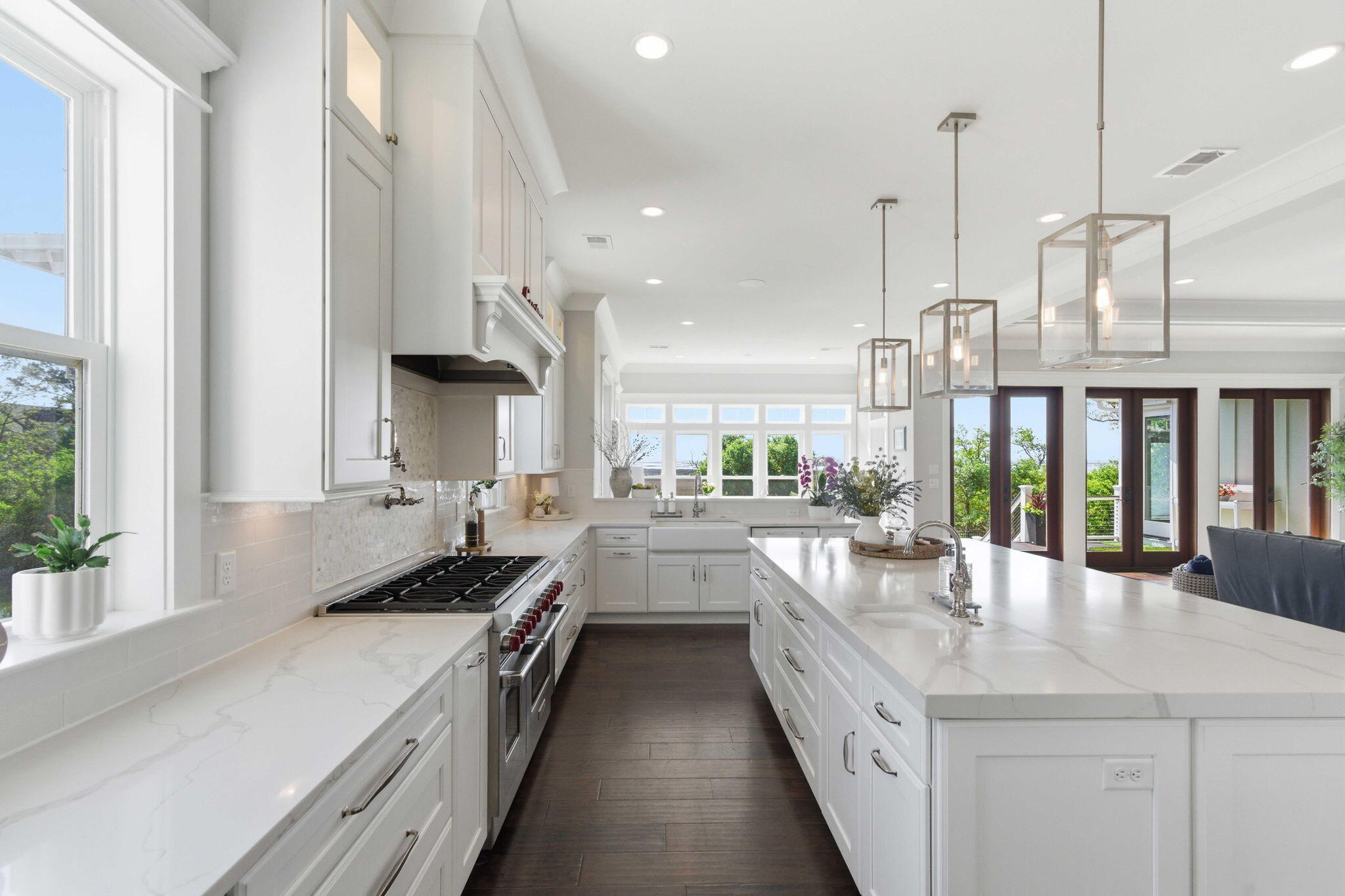 3020 Intracoastal View Drive