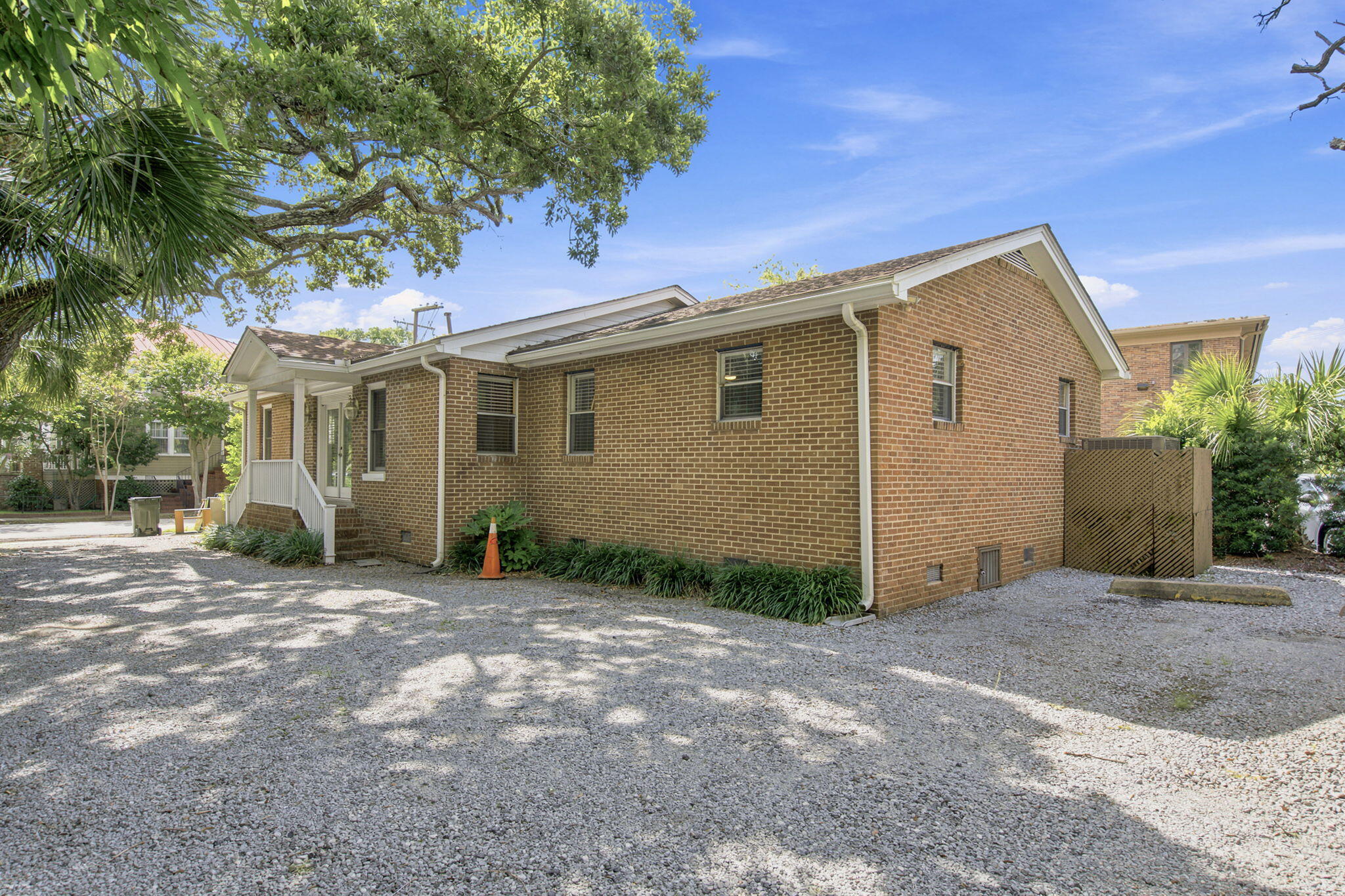 71 Gadsden Street