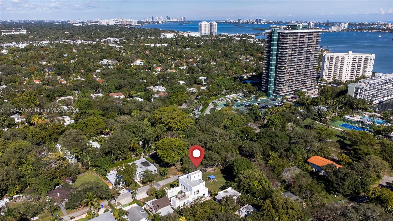 696 NE 68th St