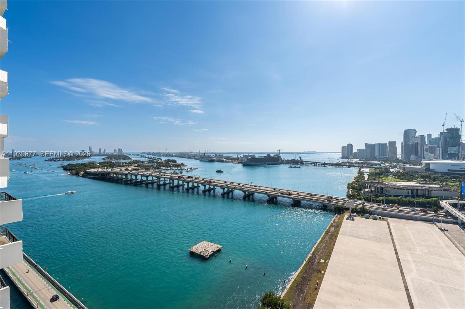 555 NE 15th St # 30H