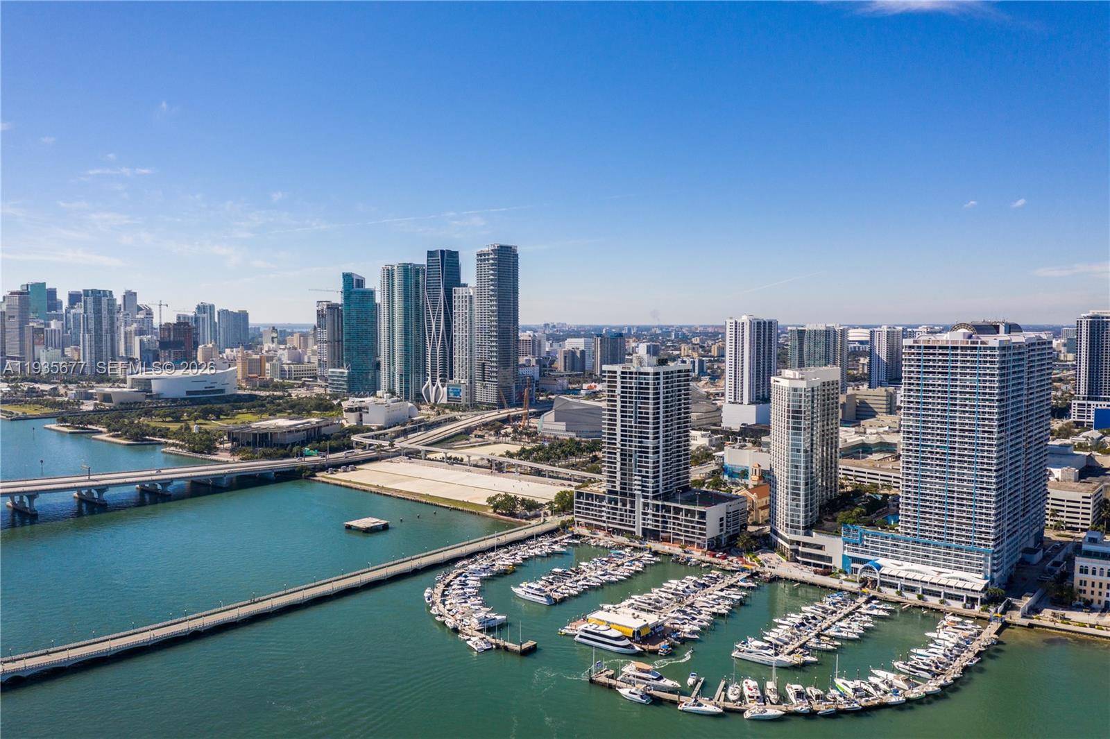 555 NE 15th St # 30H