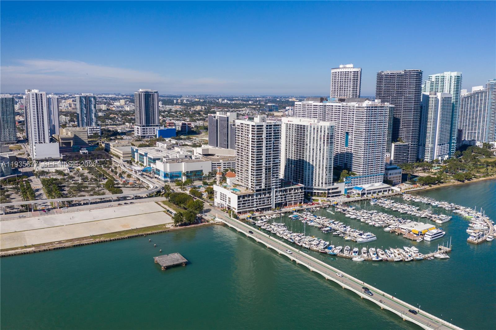 555 NE 15th St # 30H