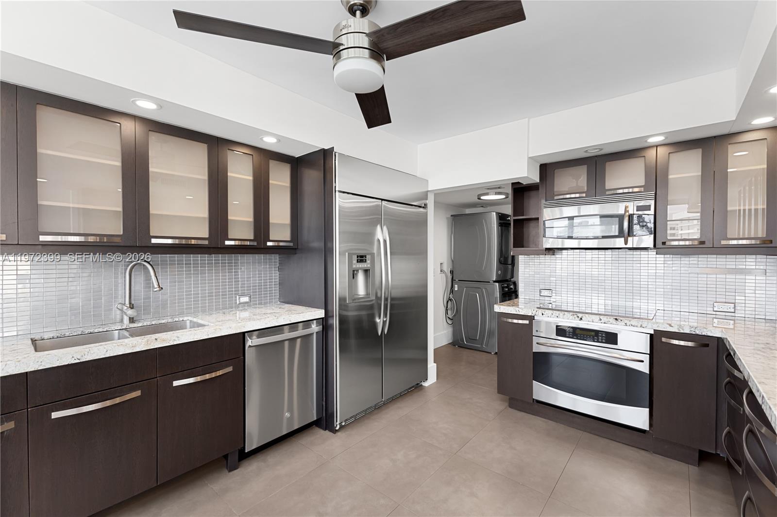 5660 Collins Ave # 11B