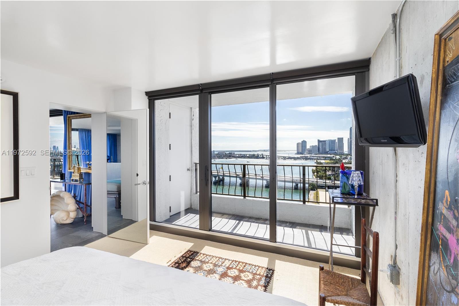 555 NE 15th St # 20A