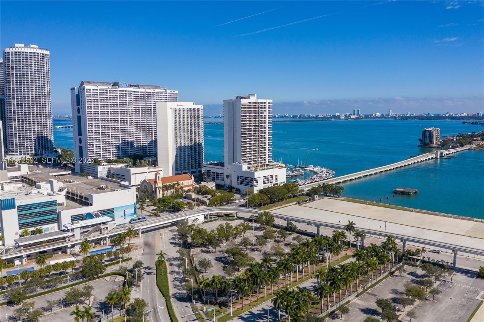 555 NE 15th St # 20A