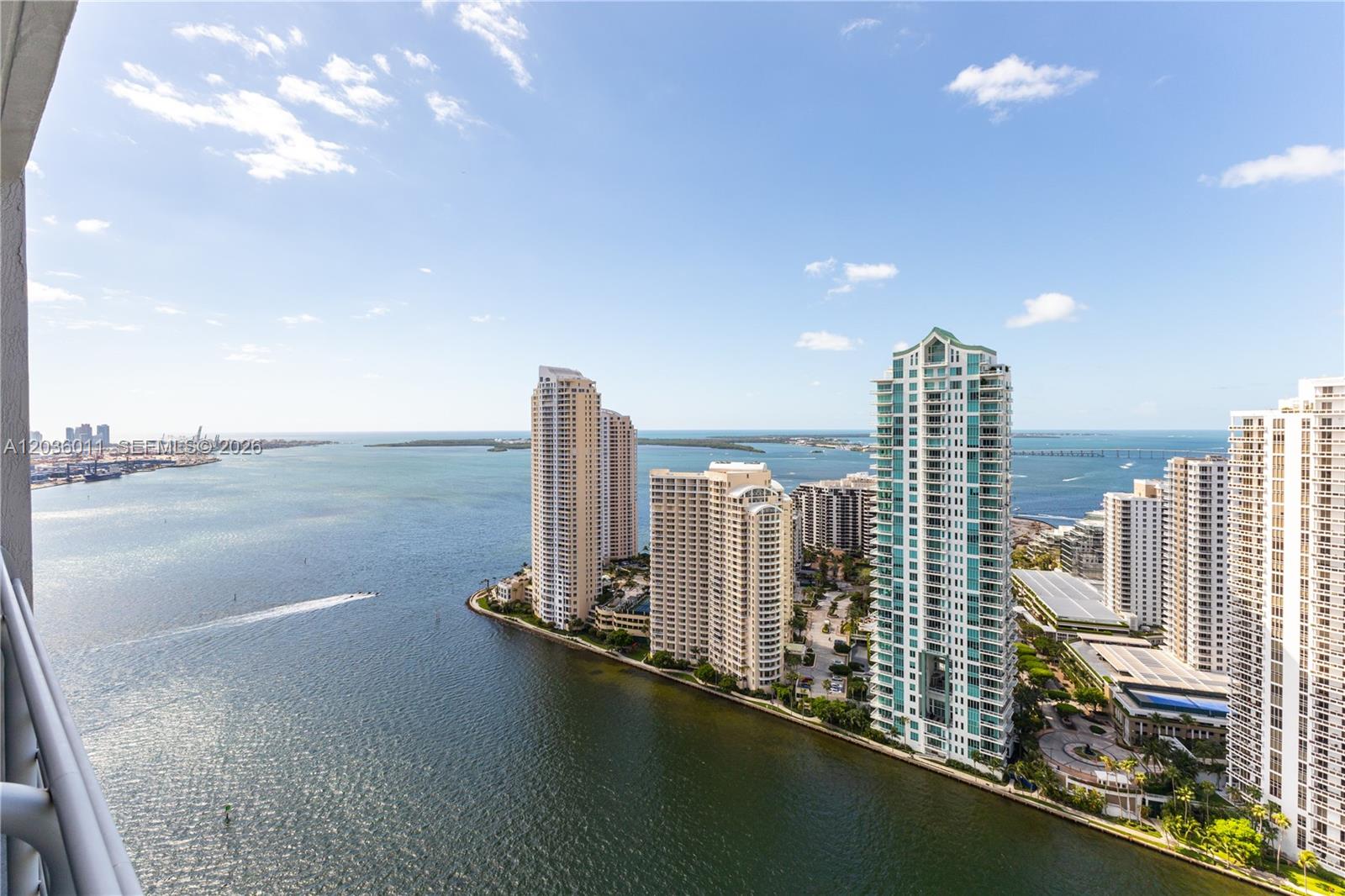 325 S Biscayne Blvd # 4015