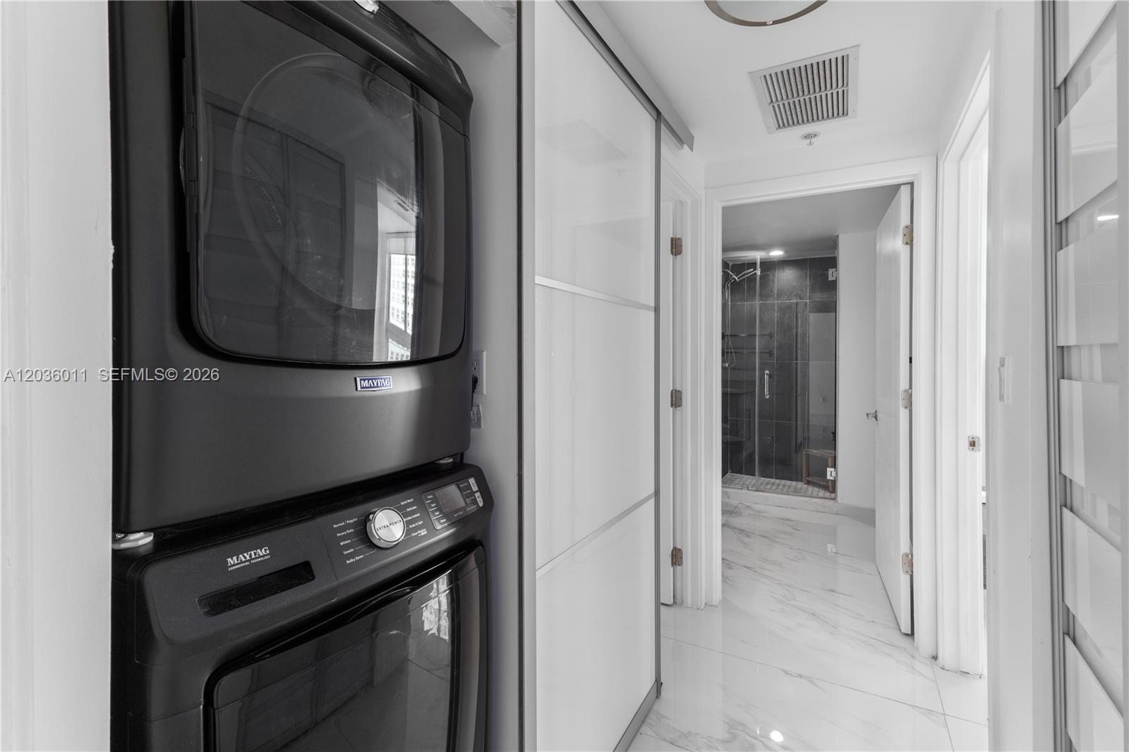 325 S Biscayne Blvd # 4015