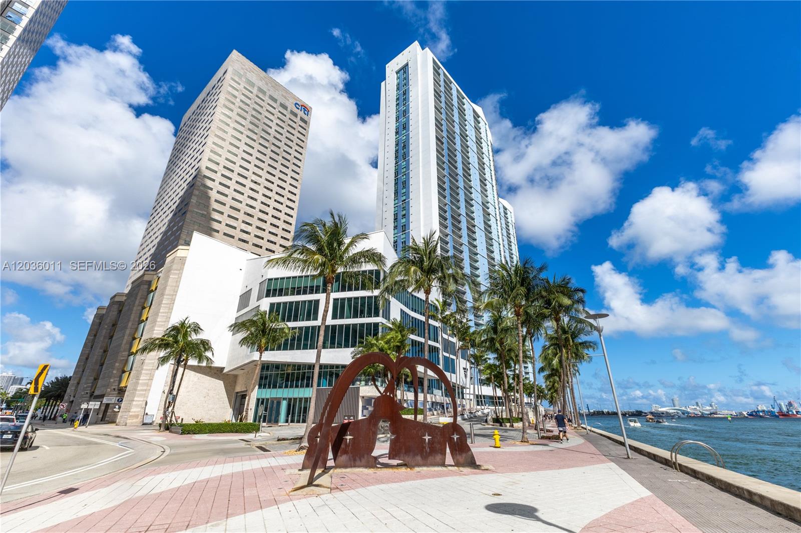 325 S Biscayne Blvd # 4015