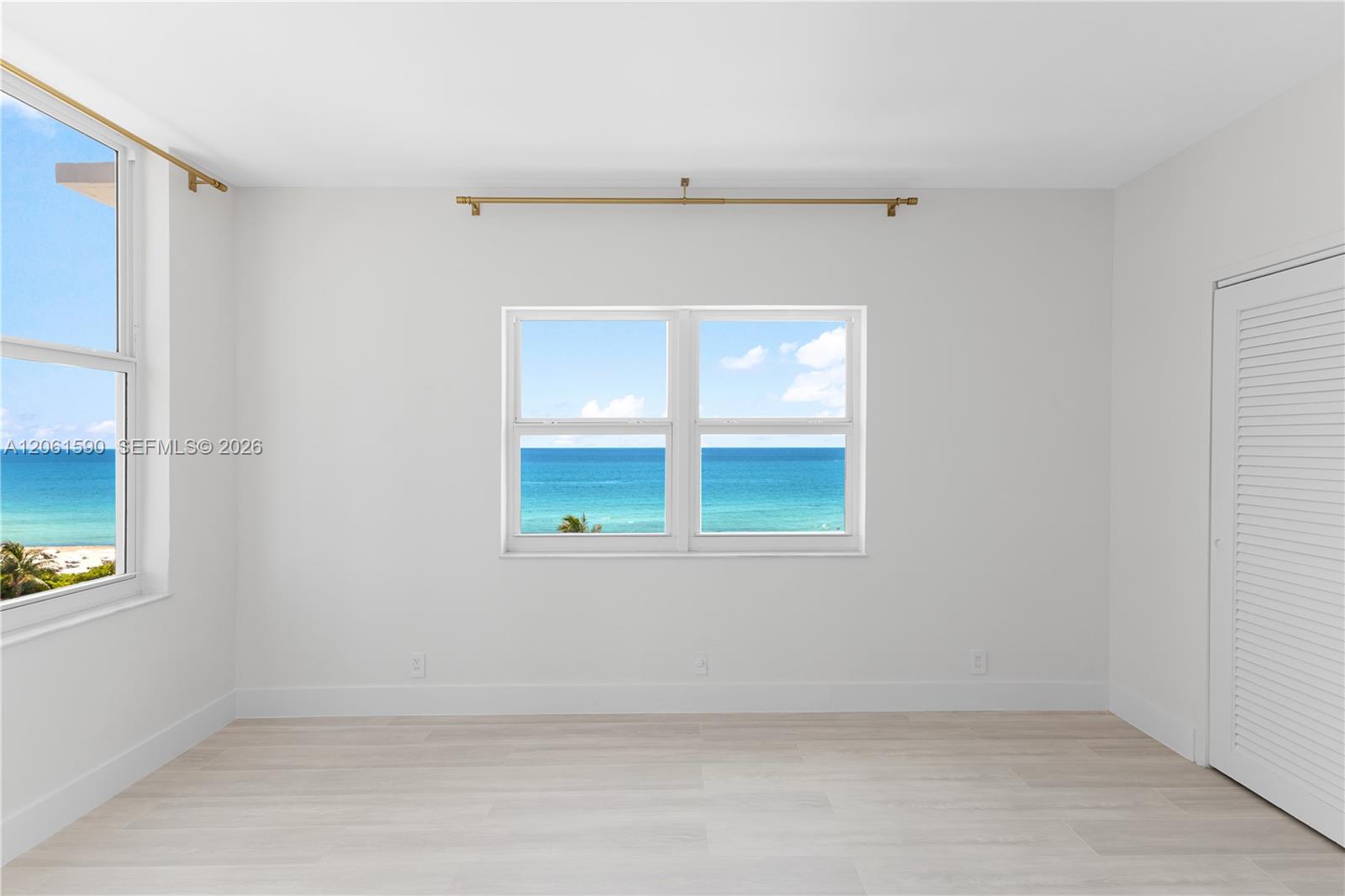 4747 Collins Ave # 709