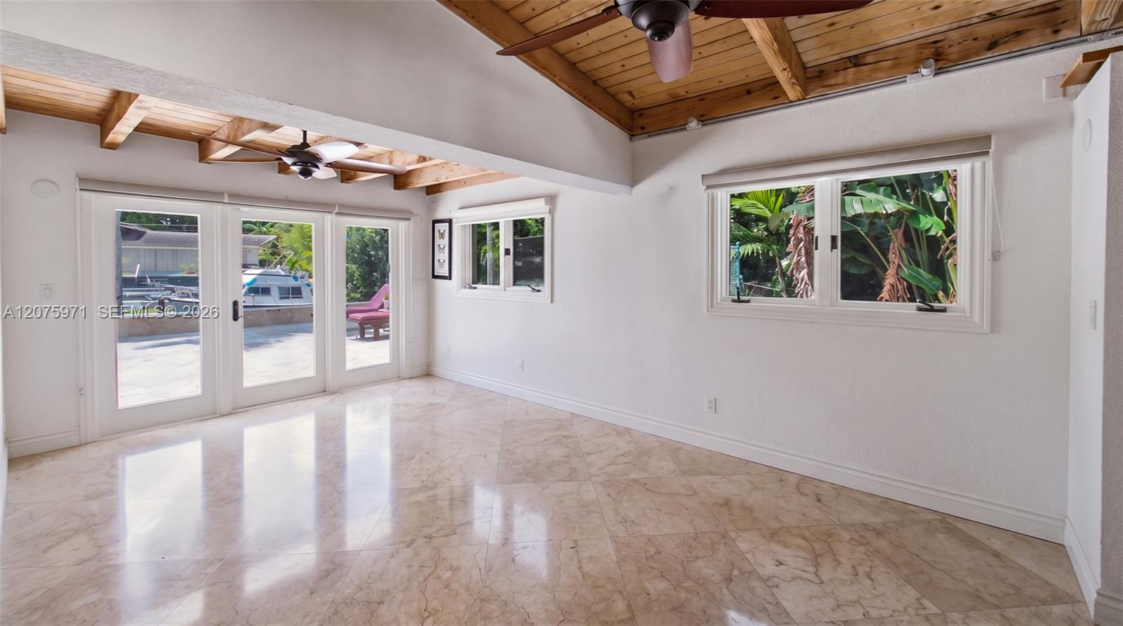 2613 Tortugas Ln