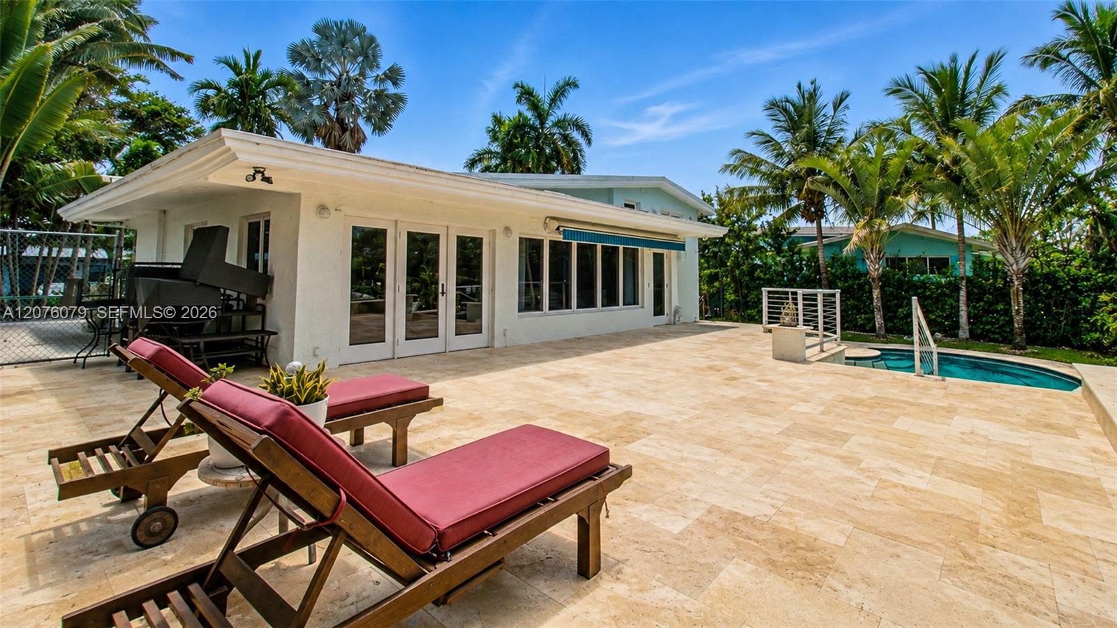 2613 Tortugas Ln