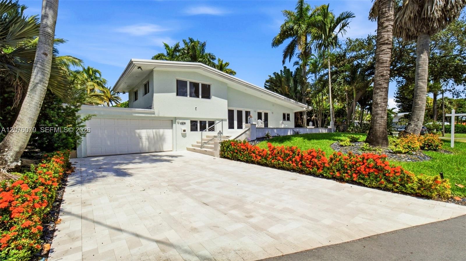 2613 Tortugas Ln