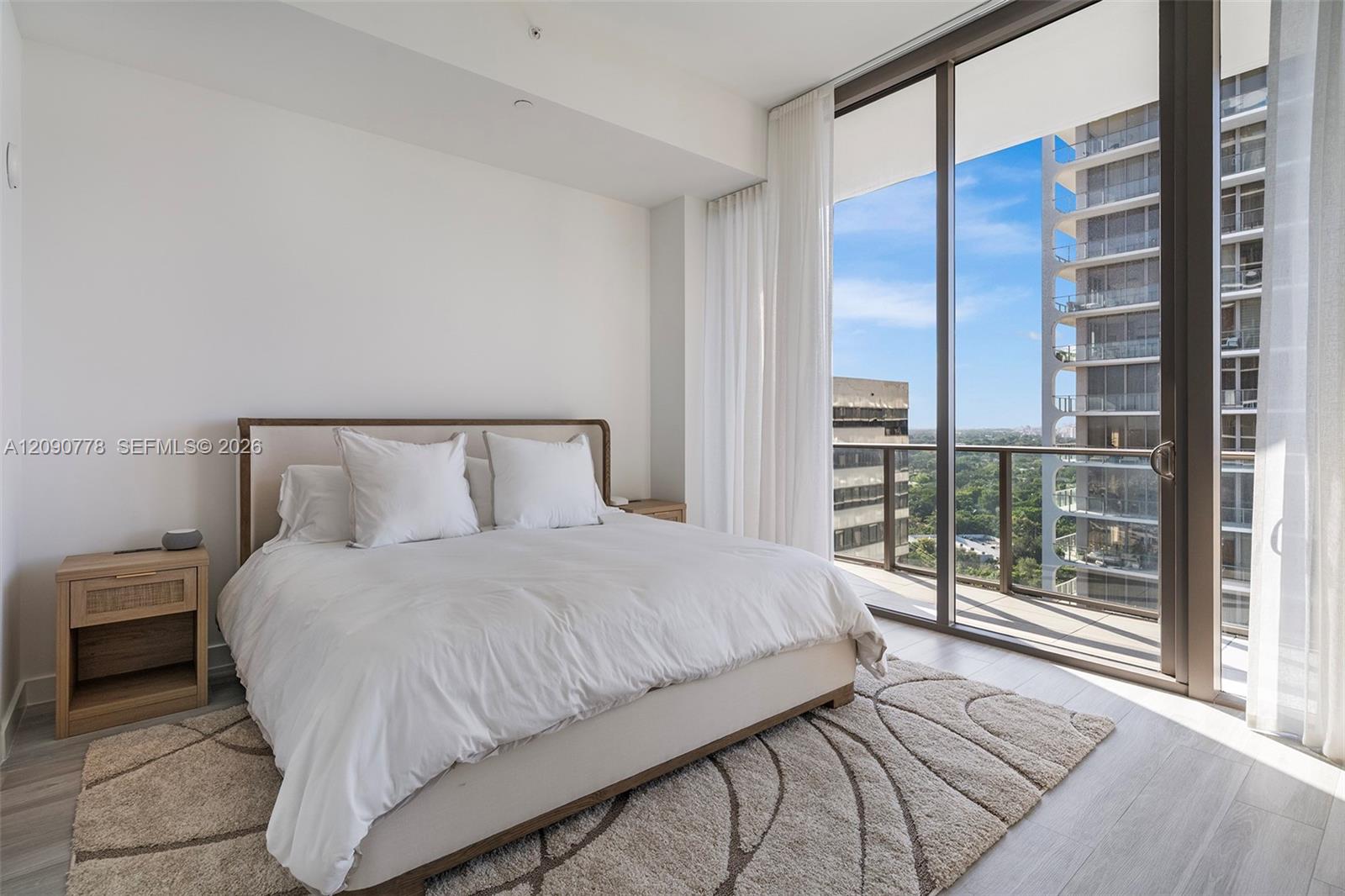 2655 S Bayshore Dr # 1412