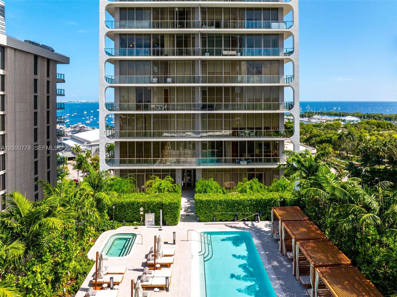 2655 S Bayshore Dr # 1412