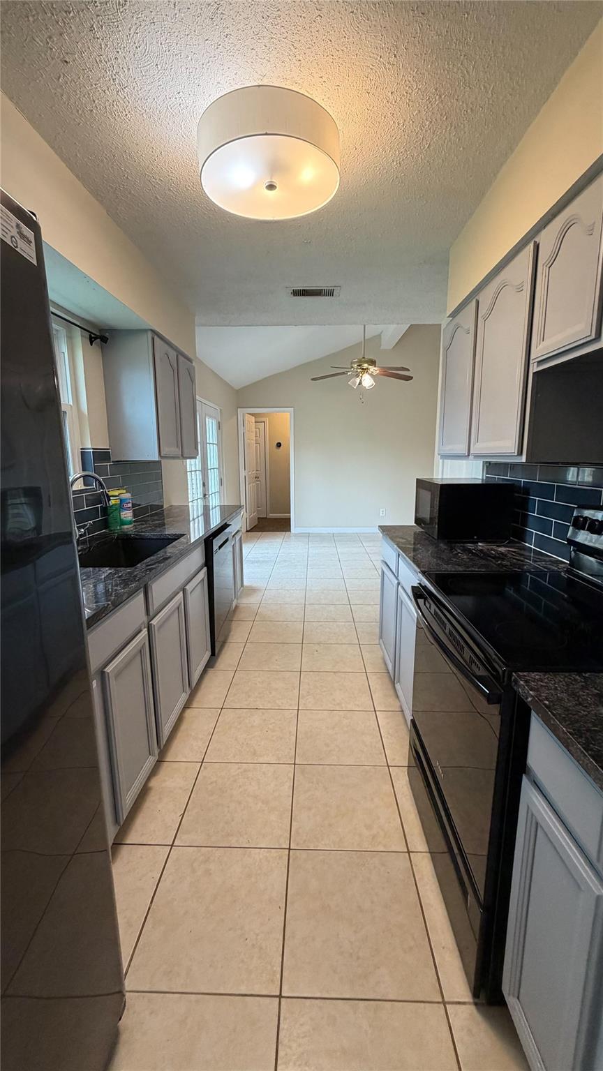 1808 Dolphin Drive
