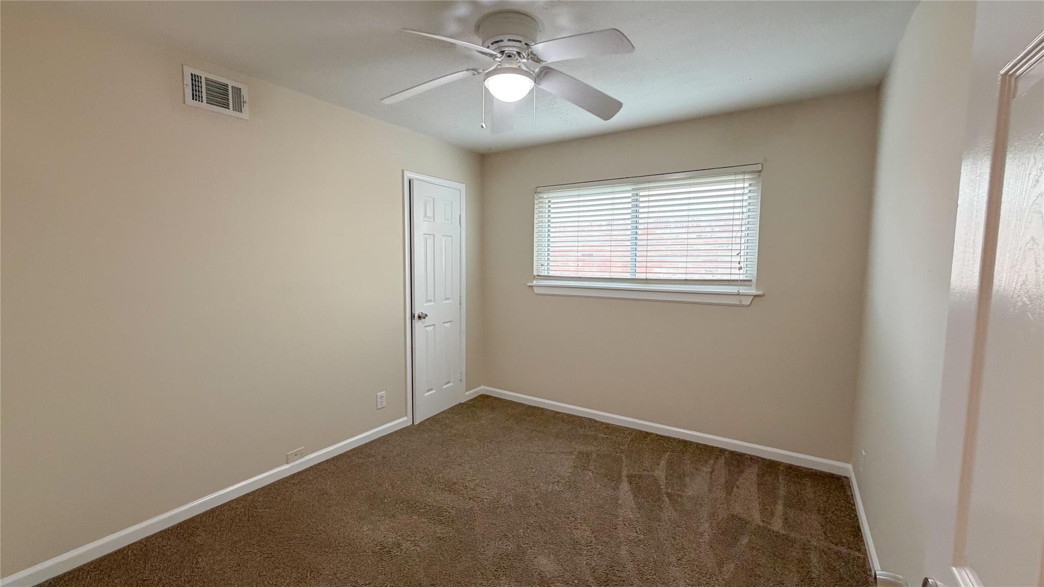 1808 Dolphin Drive