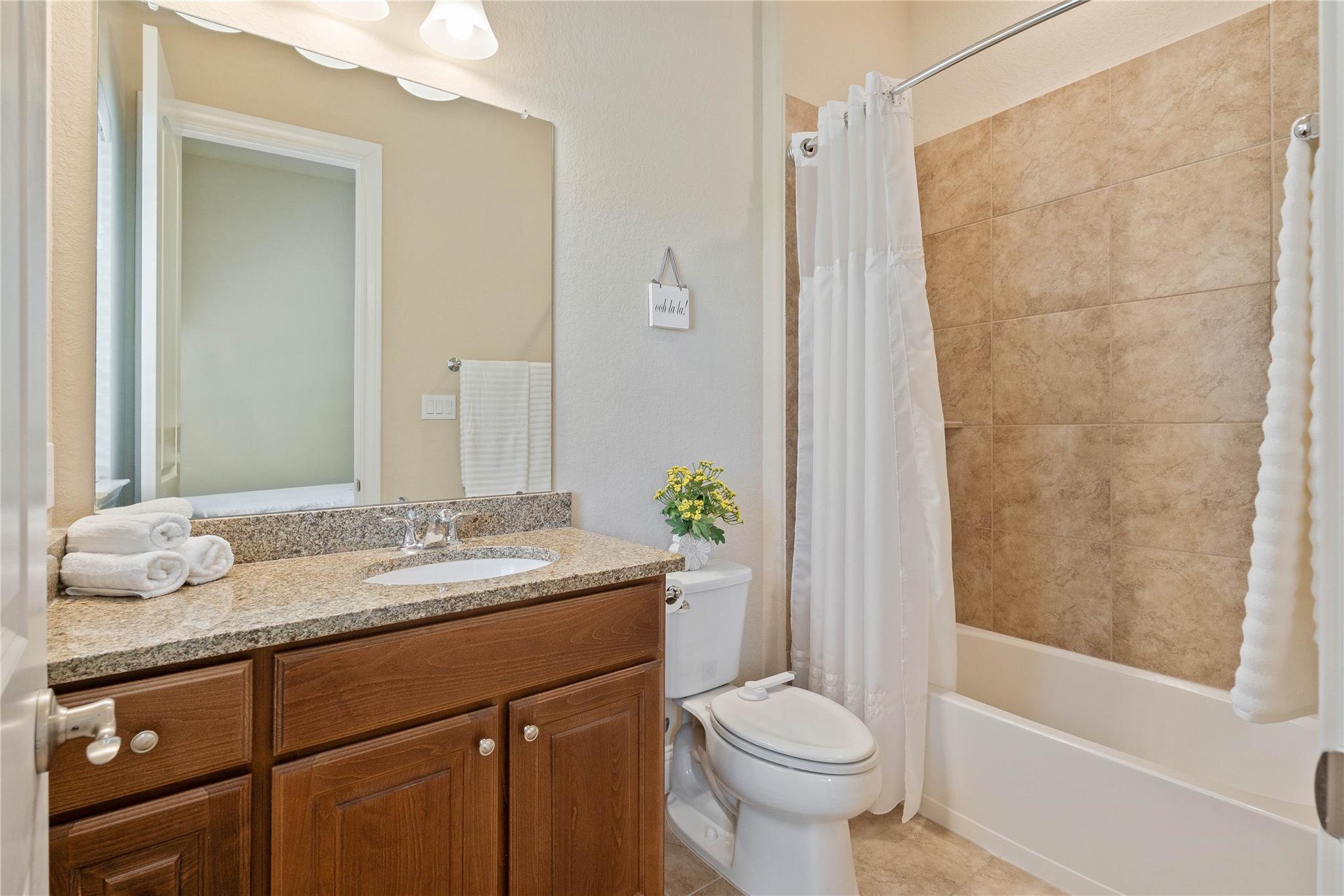 64 Venetia Grove Drive