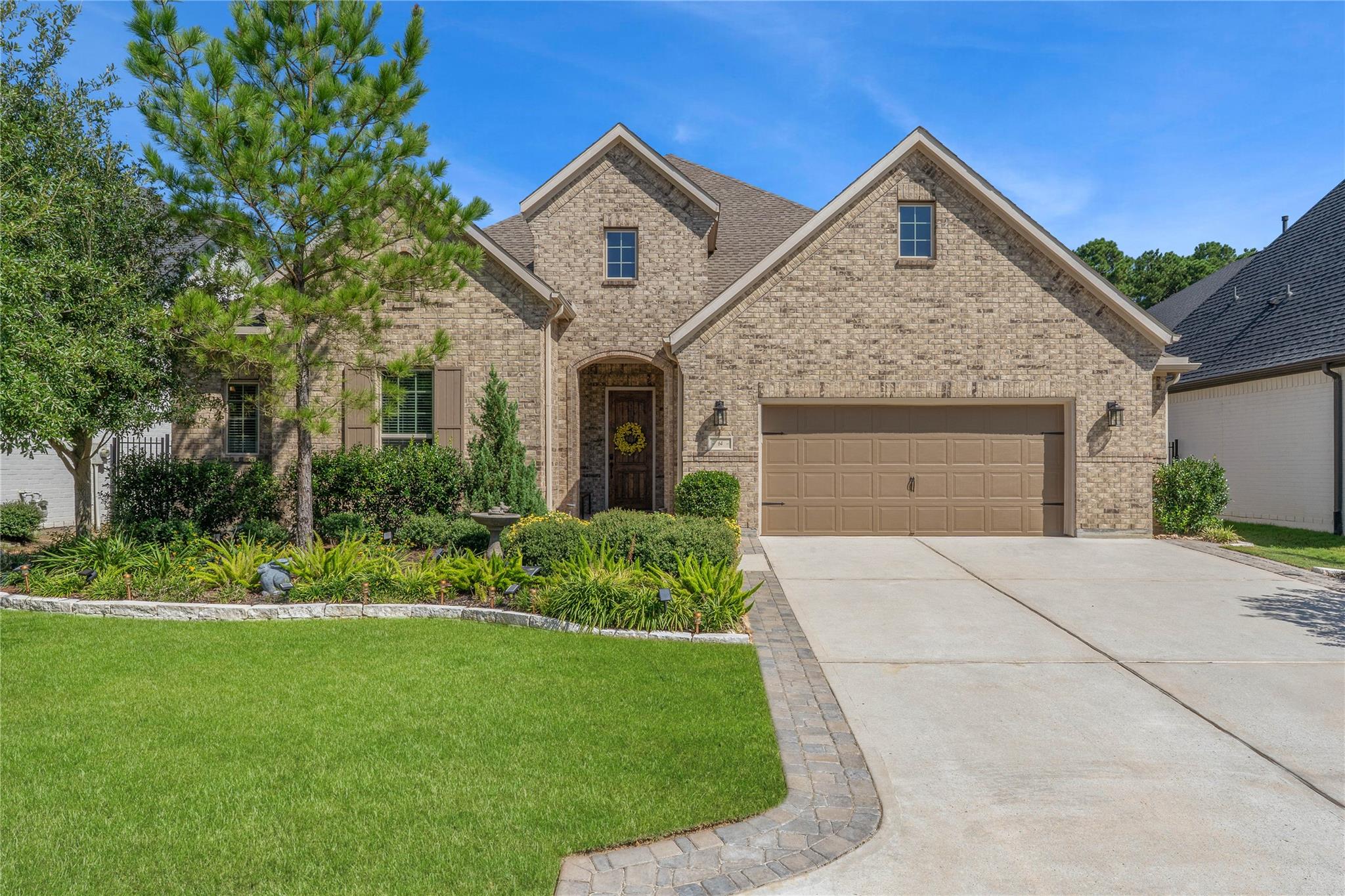 64 Venetia Grove Drive