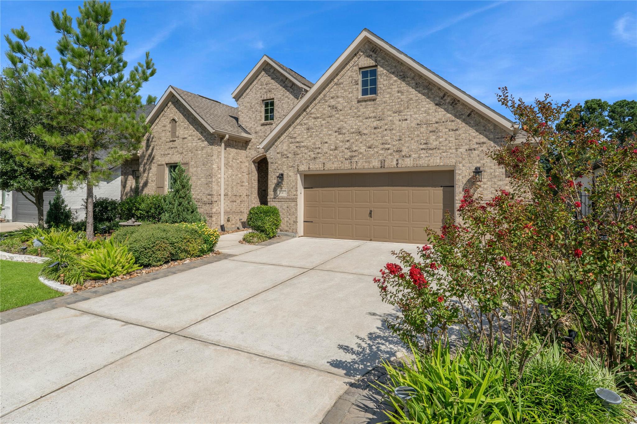 64 Venetia Grove Drive