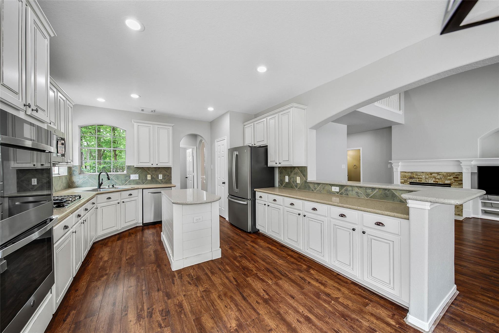 3 Murmuring Creek Place