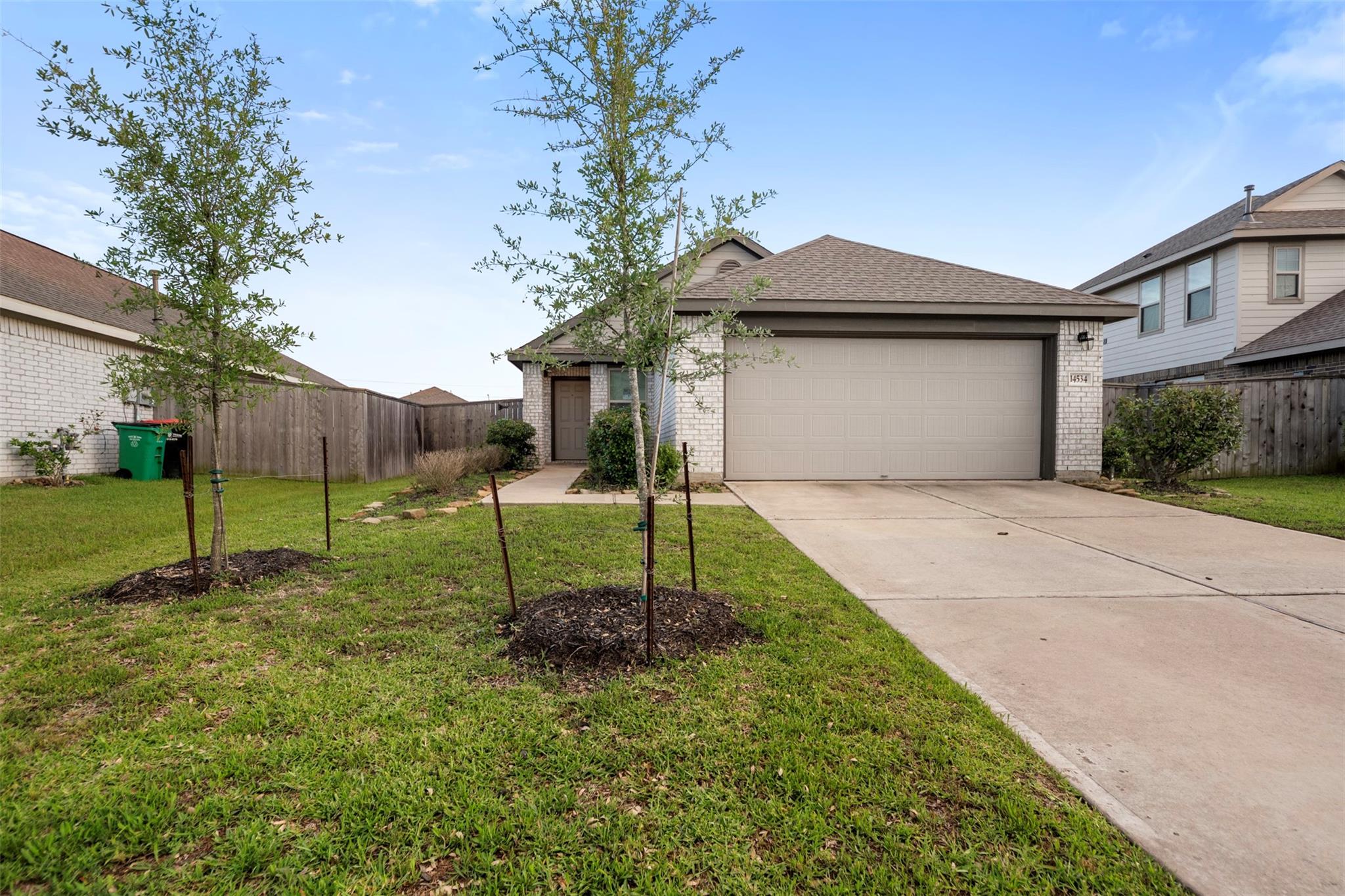 14534 Broadbury Pond Road