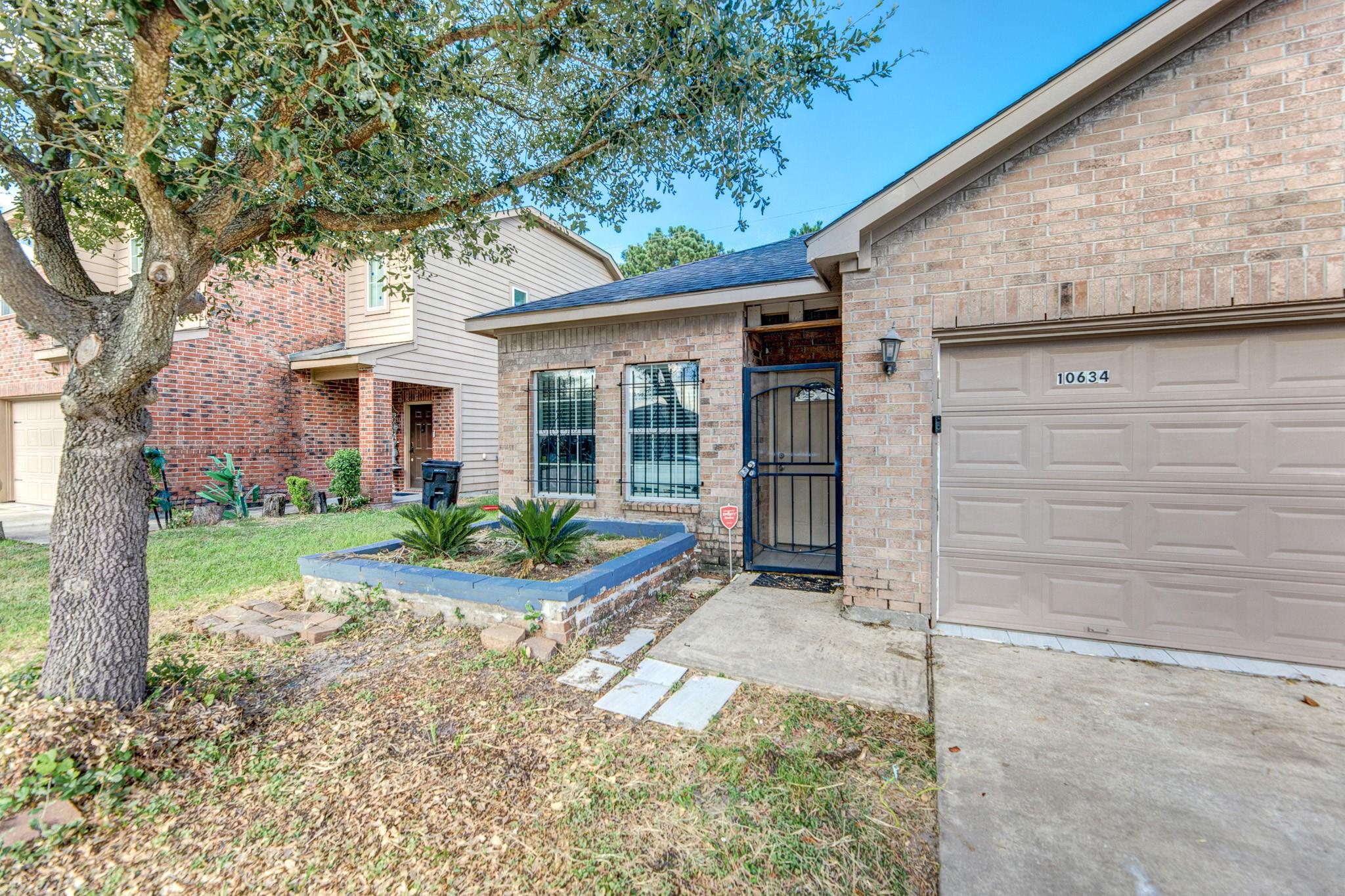 10634 Logger Pine Trail