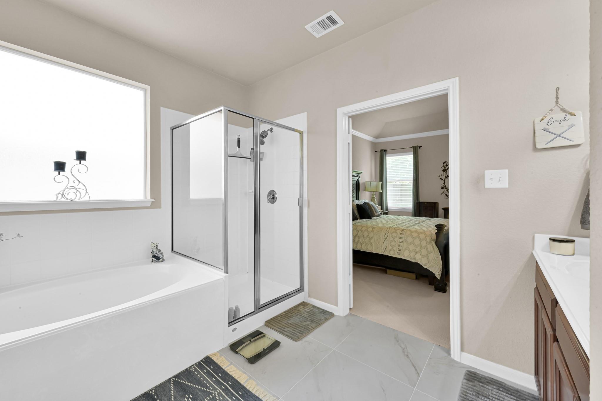 2907 Meadow Tree Lane