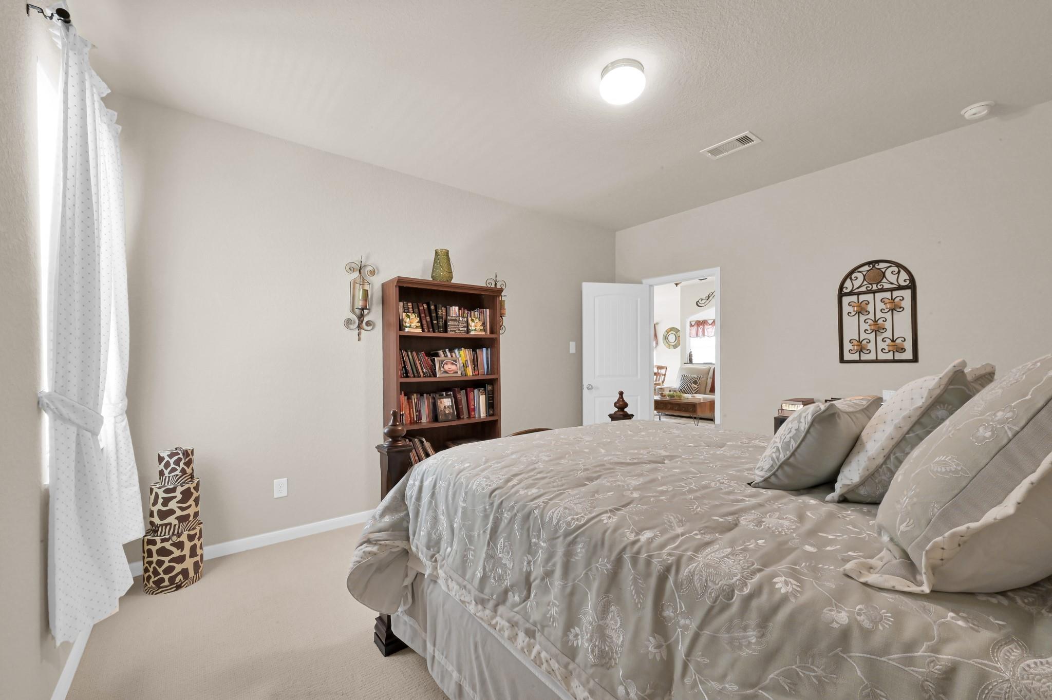 2907 Meadow Tree Lane