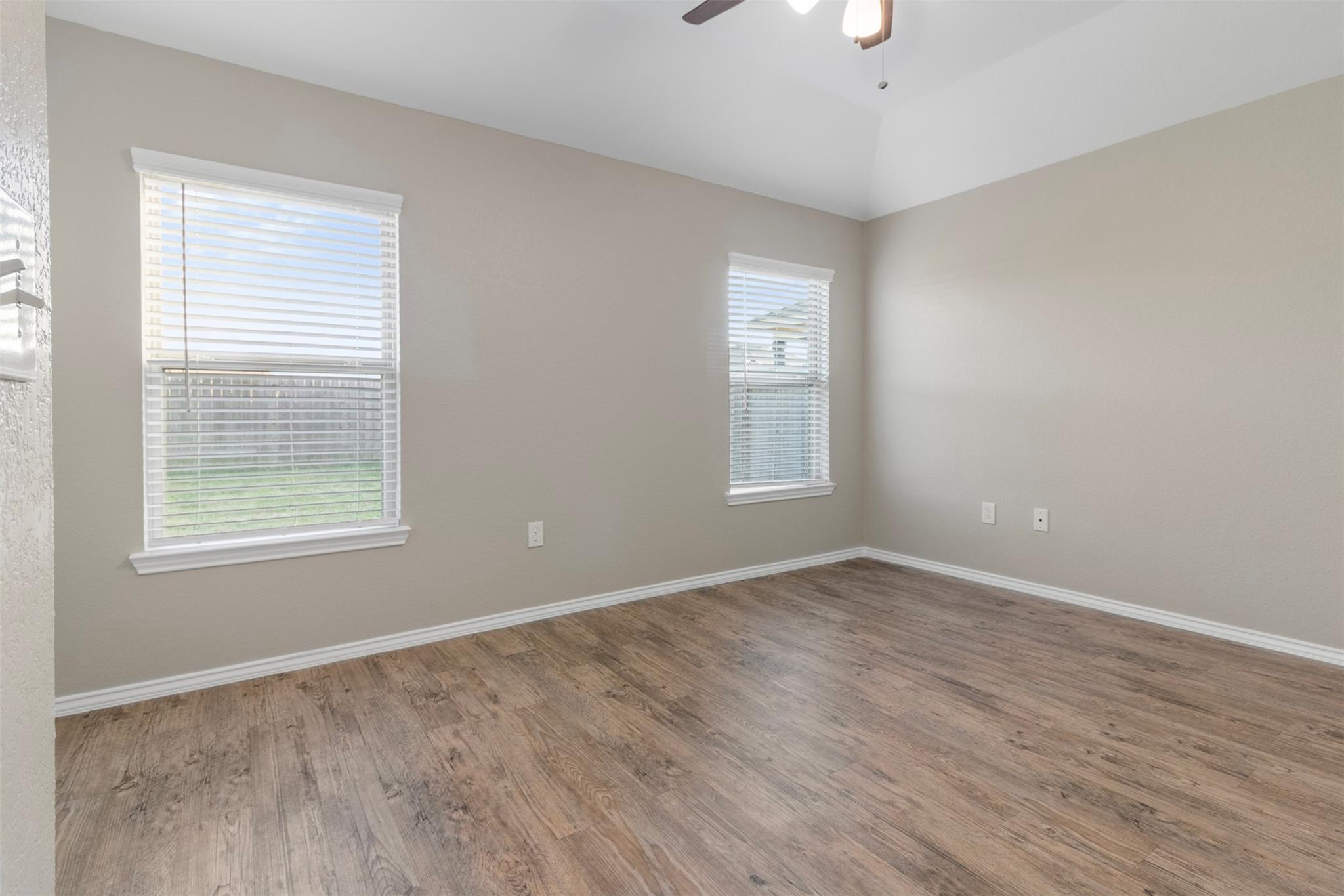 20938 Canary Wood Lane