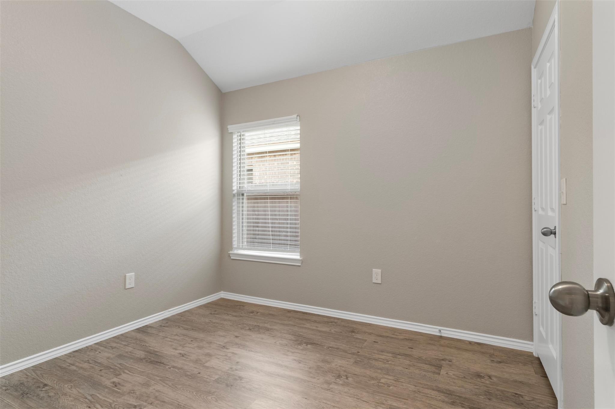 20938 Canary Wood Lane
