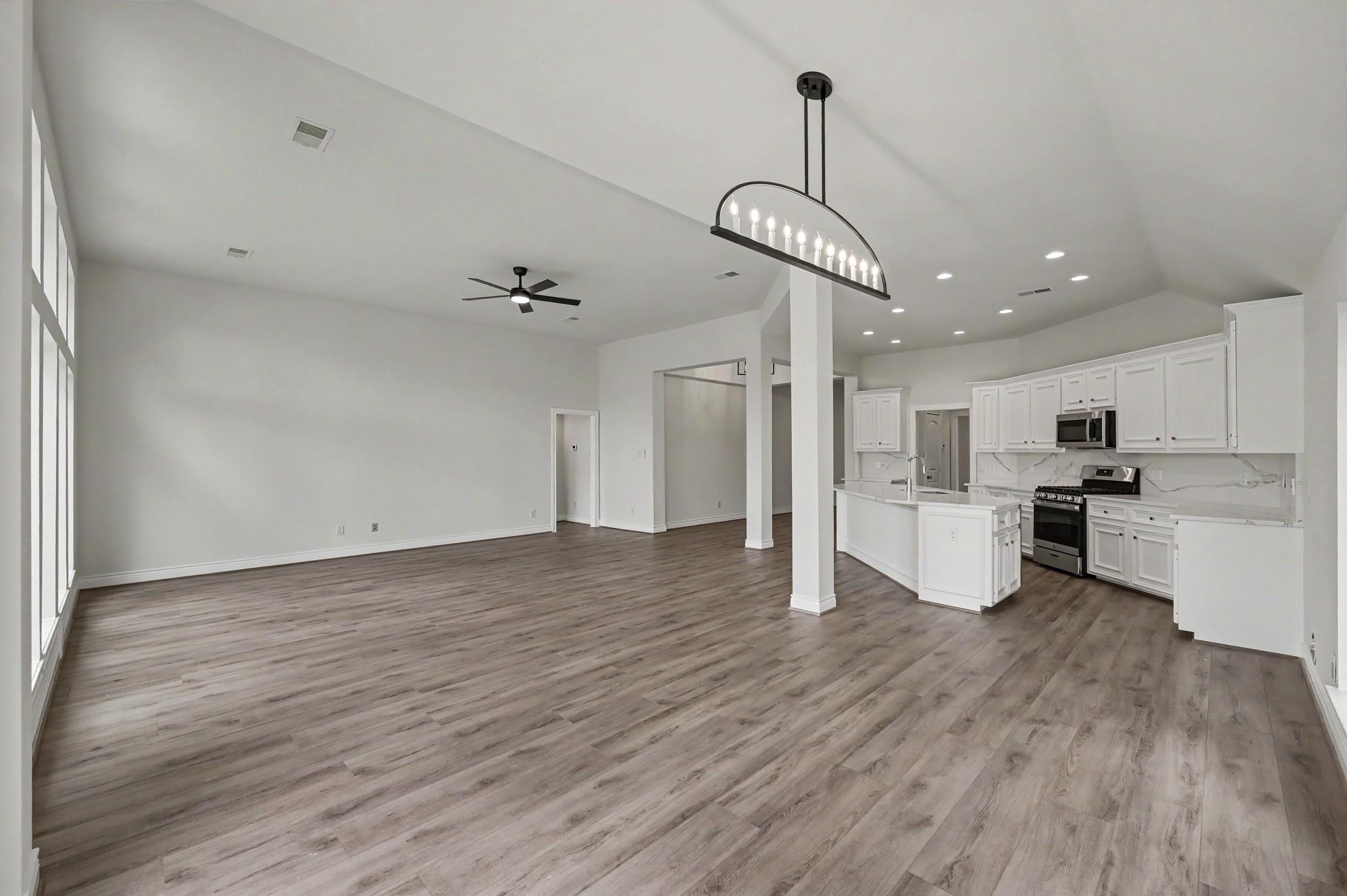 1414 Laura Hills Lane