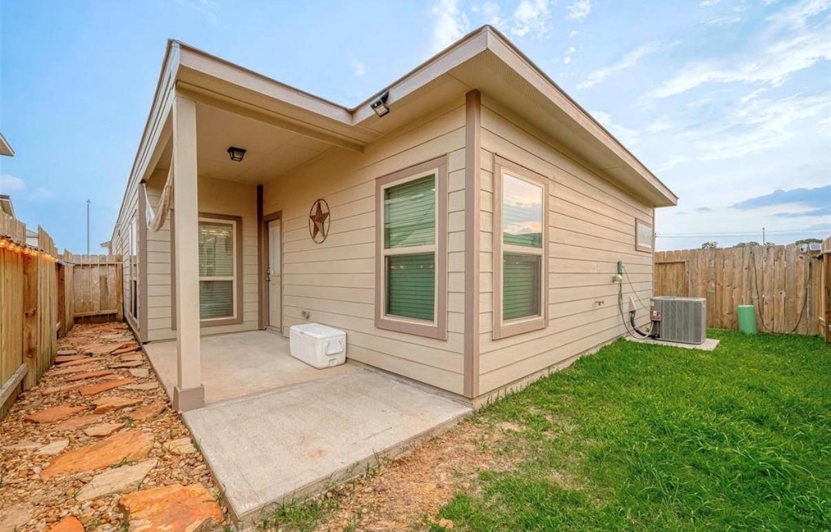 6409 Hollock Meadows Lane
