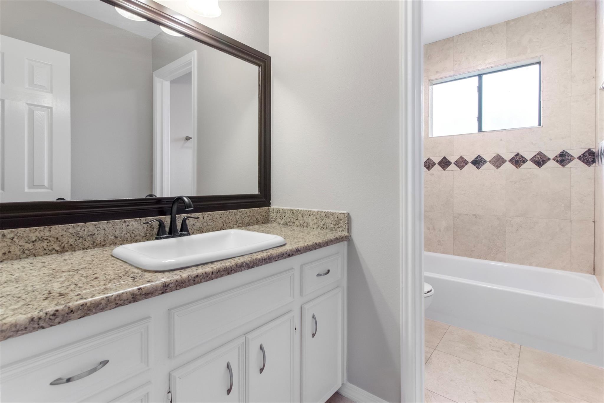 102 Summer Crest Circle