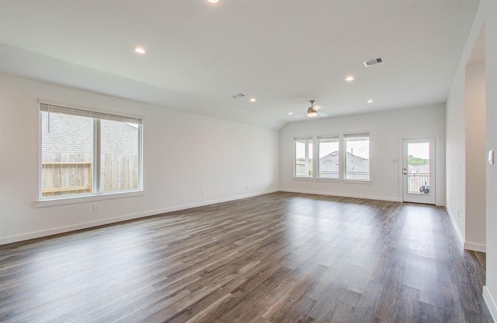 309 Pleasant Hill Way