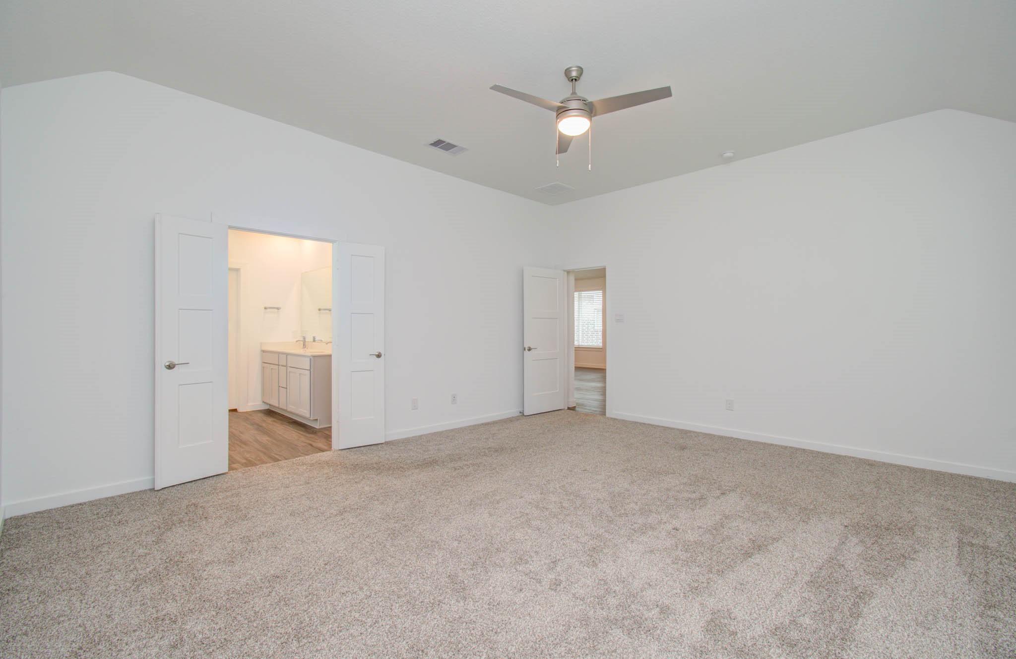 10011 Angelina Woods Lane