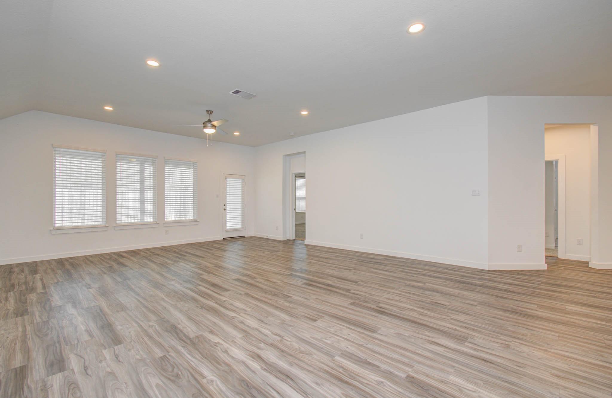 10011 Angelina Woods Lane