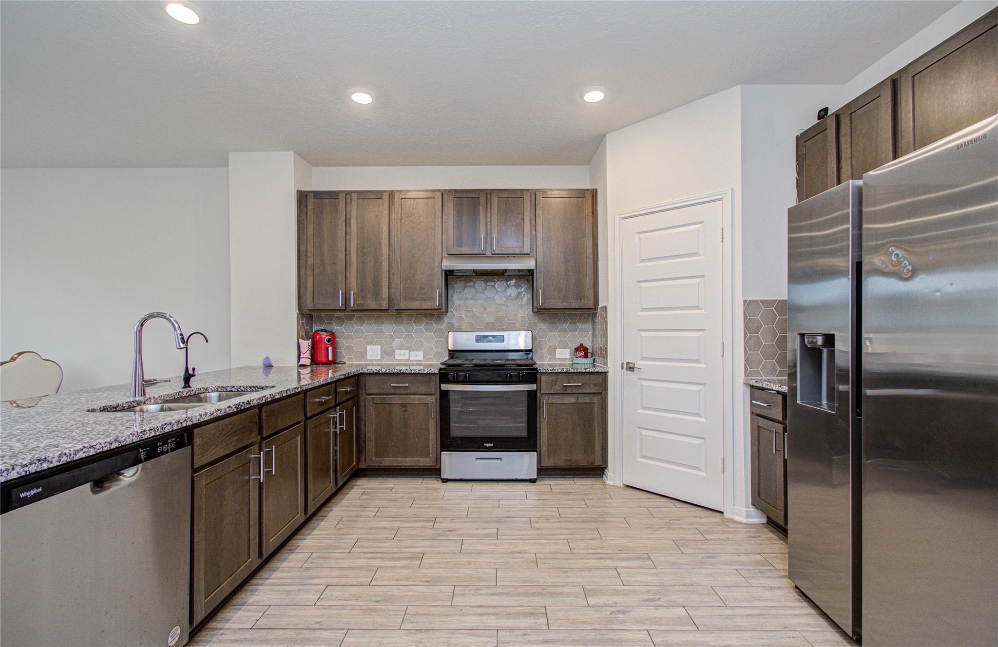 2933 Grand Anse Drive