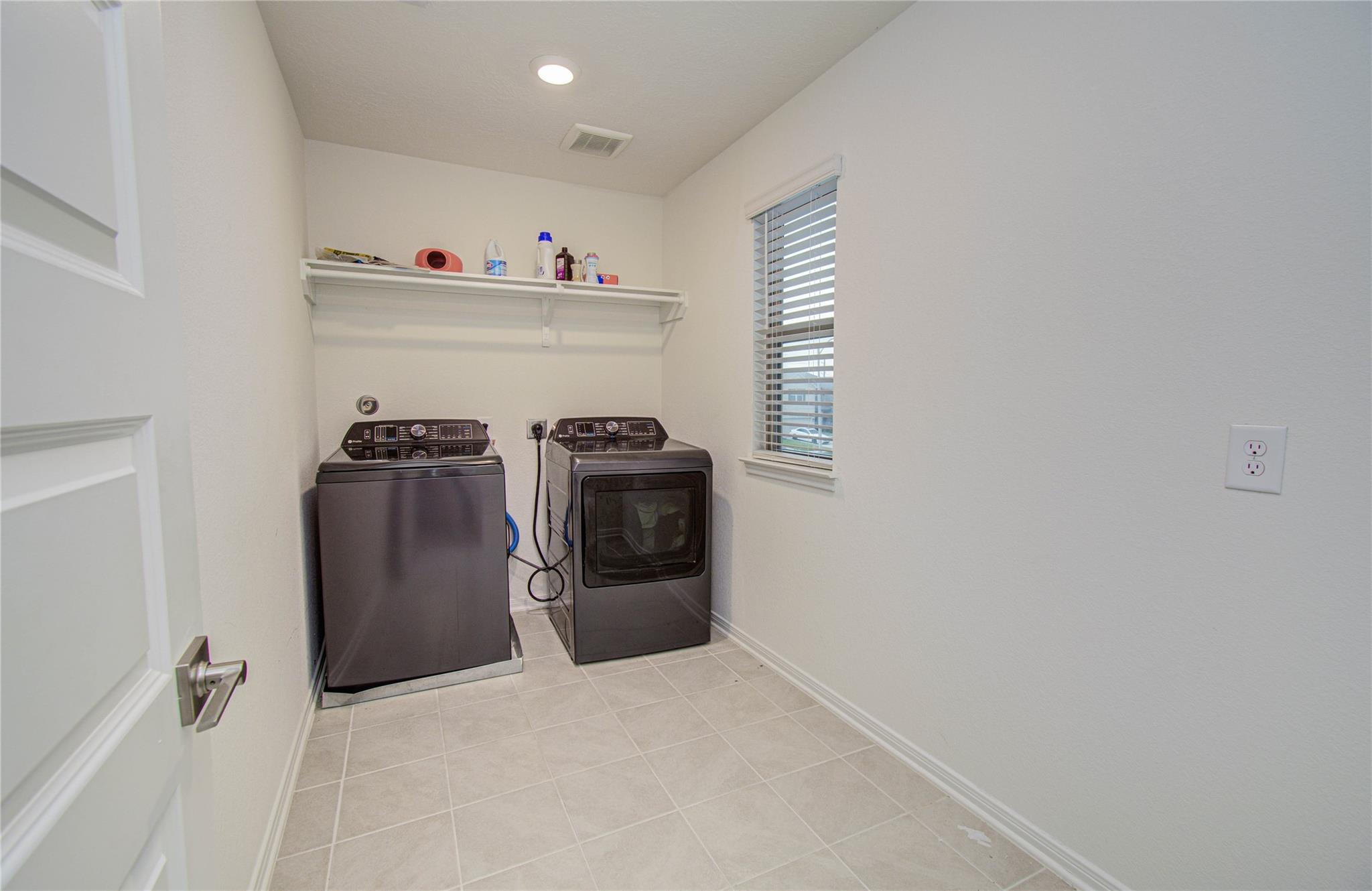 2933 Grand Anse Drive