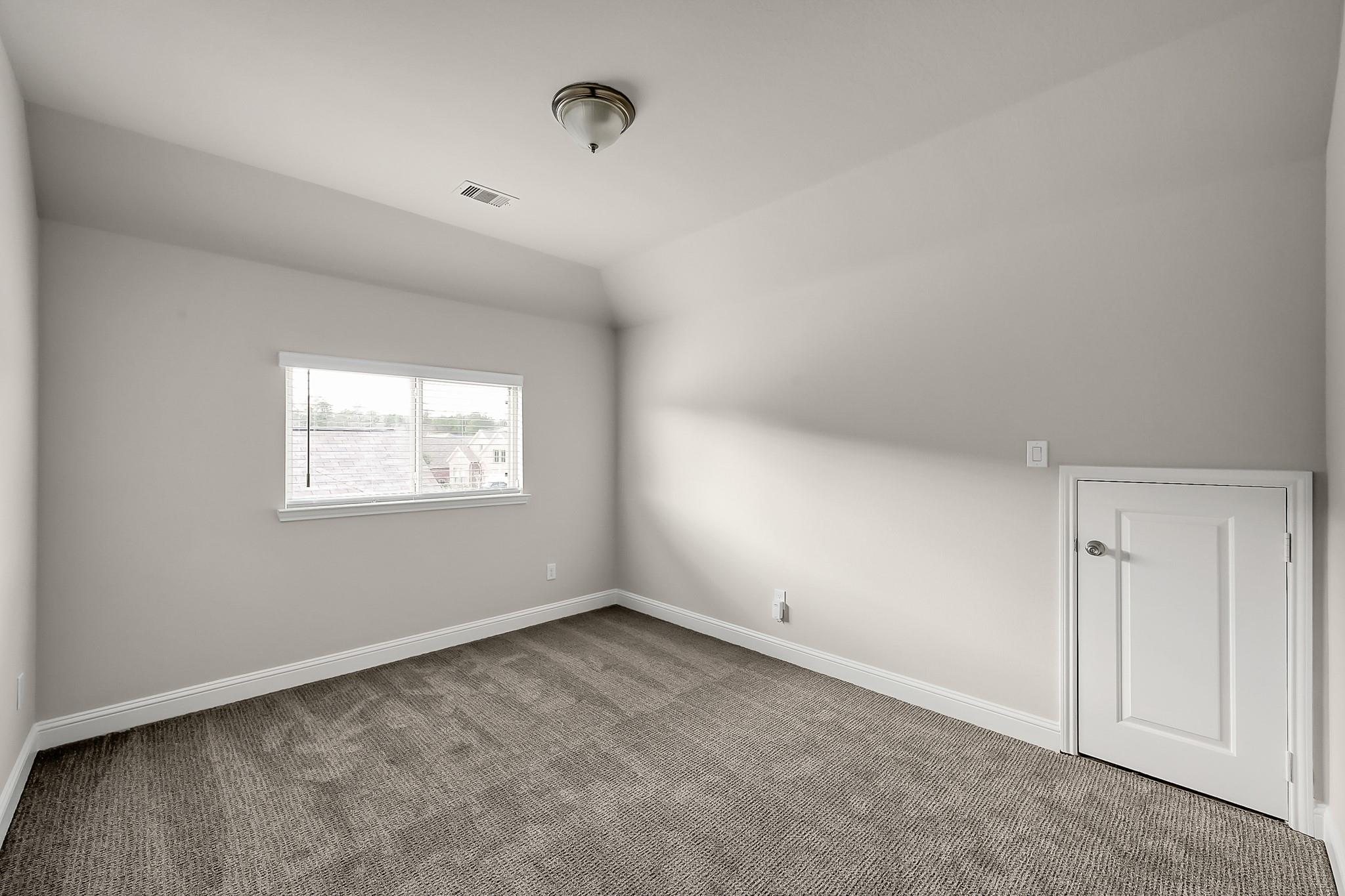 2754 Hidden Hollow Lane