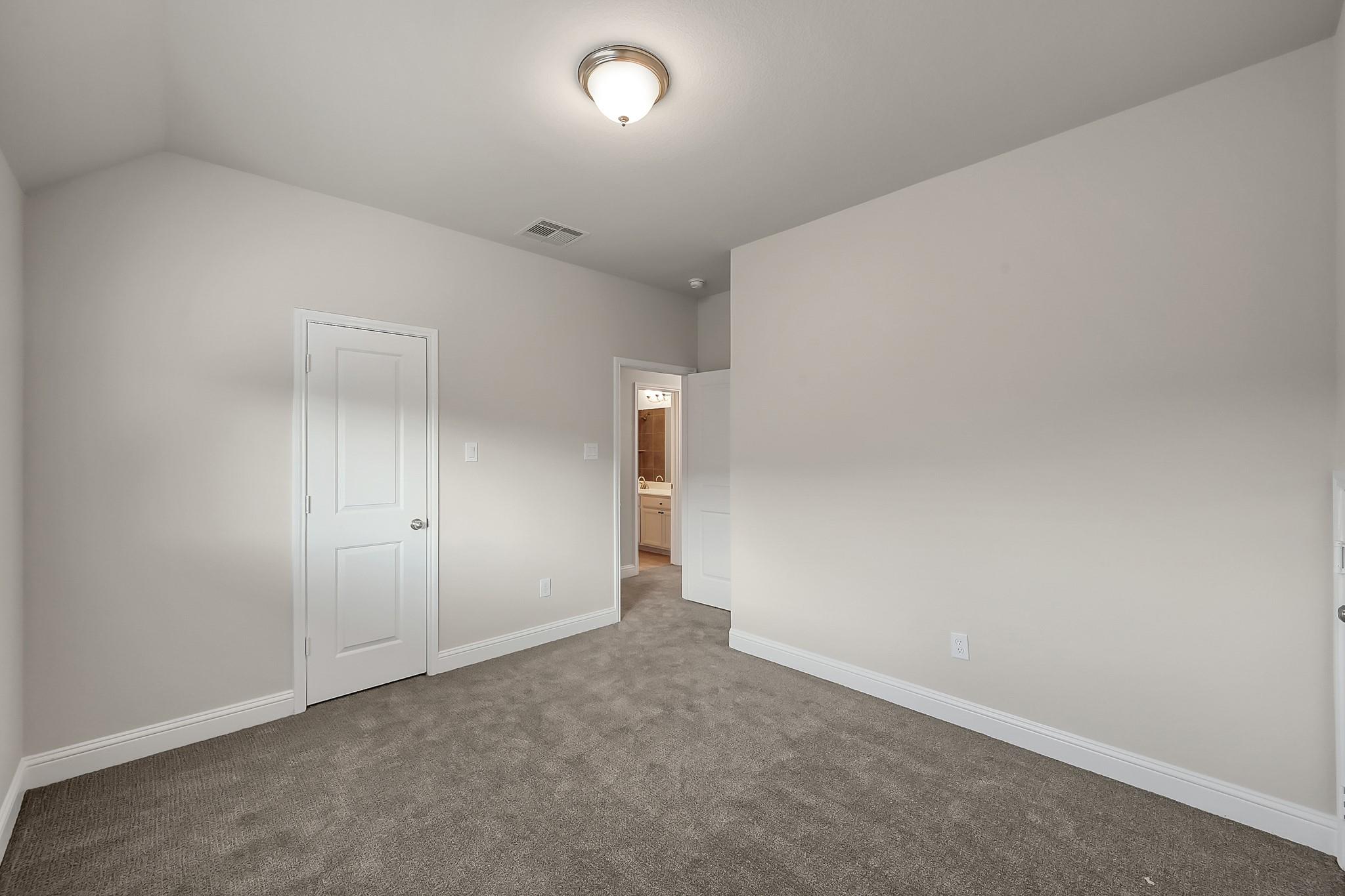 2754 Hidden Hollow Lane