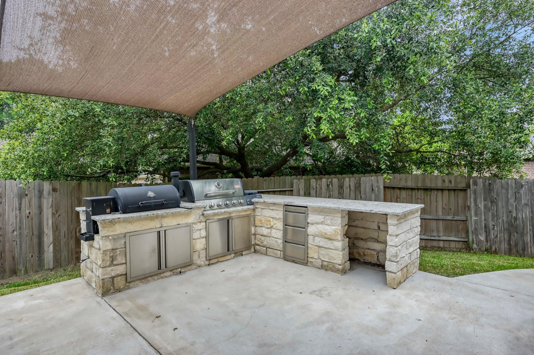 4 Logan Creek Lane