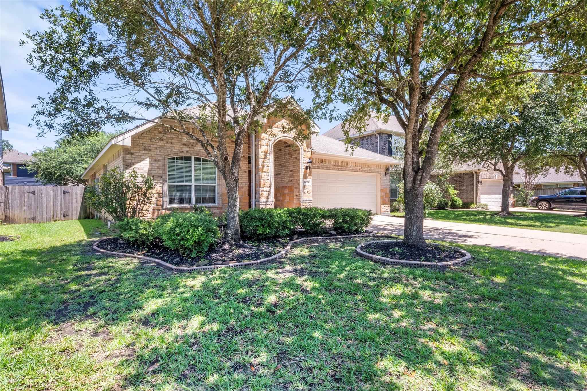 24534 Sawgrass Meadow Lane
