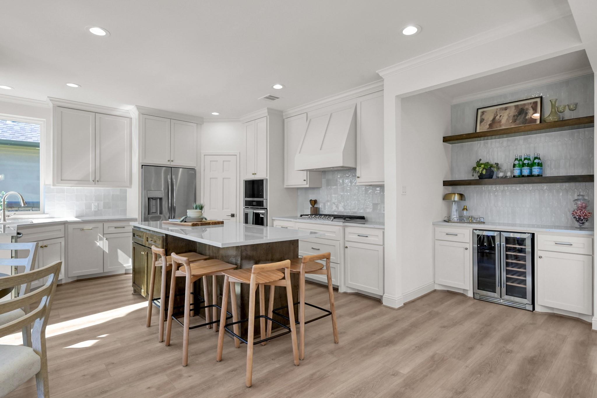 131 Monterrey Road E