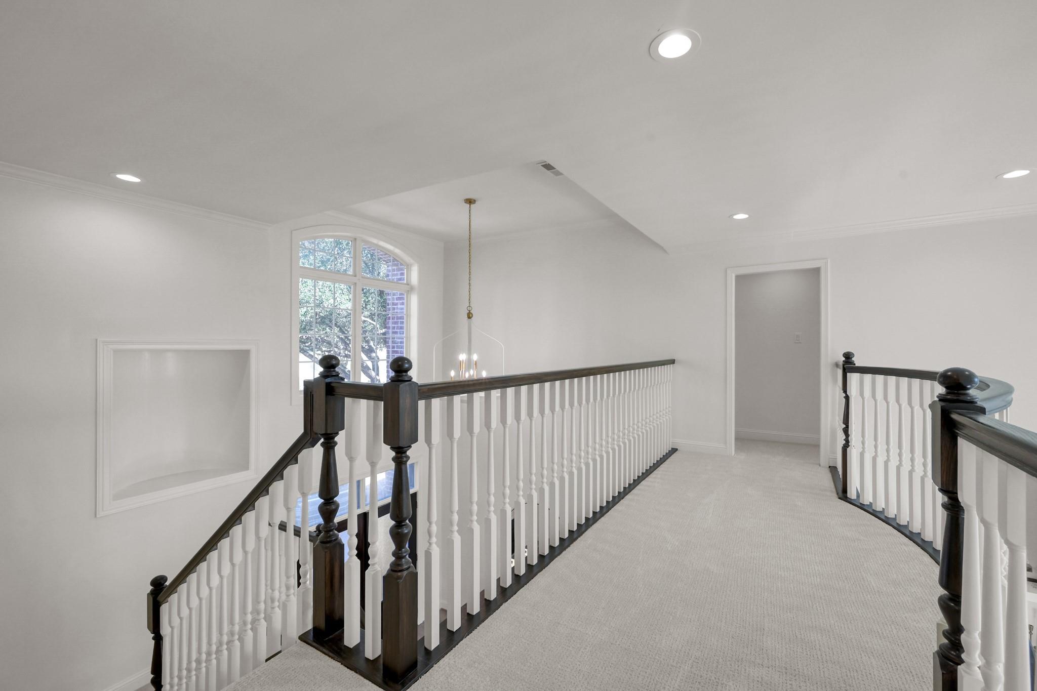 131 Monterrey Road E