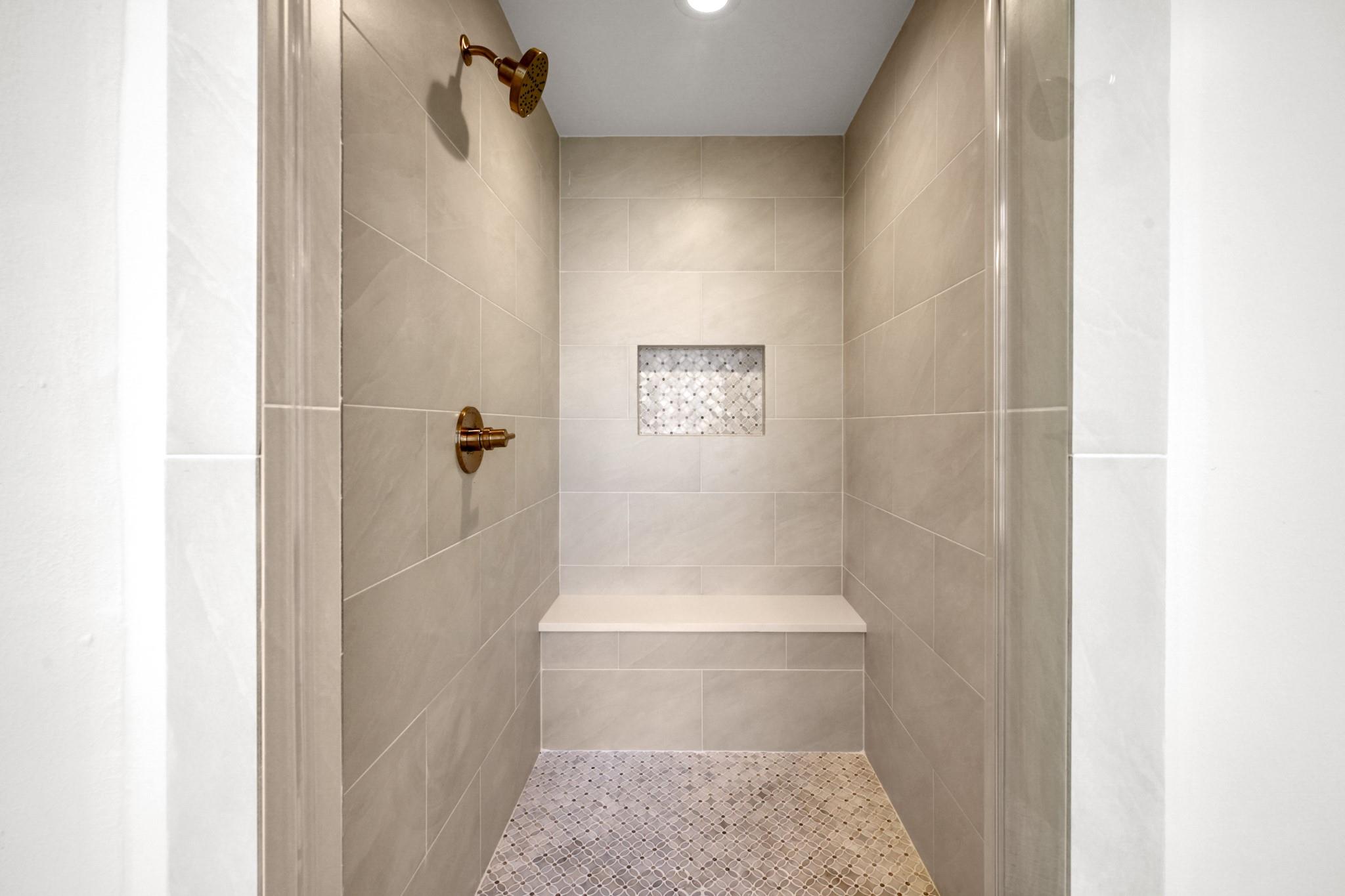 131 Monterrey Road E