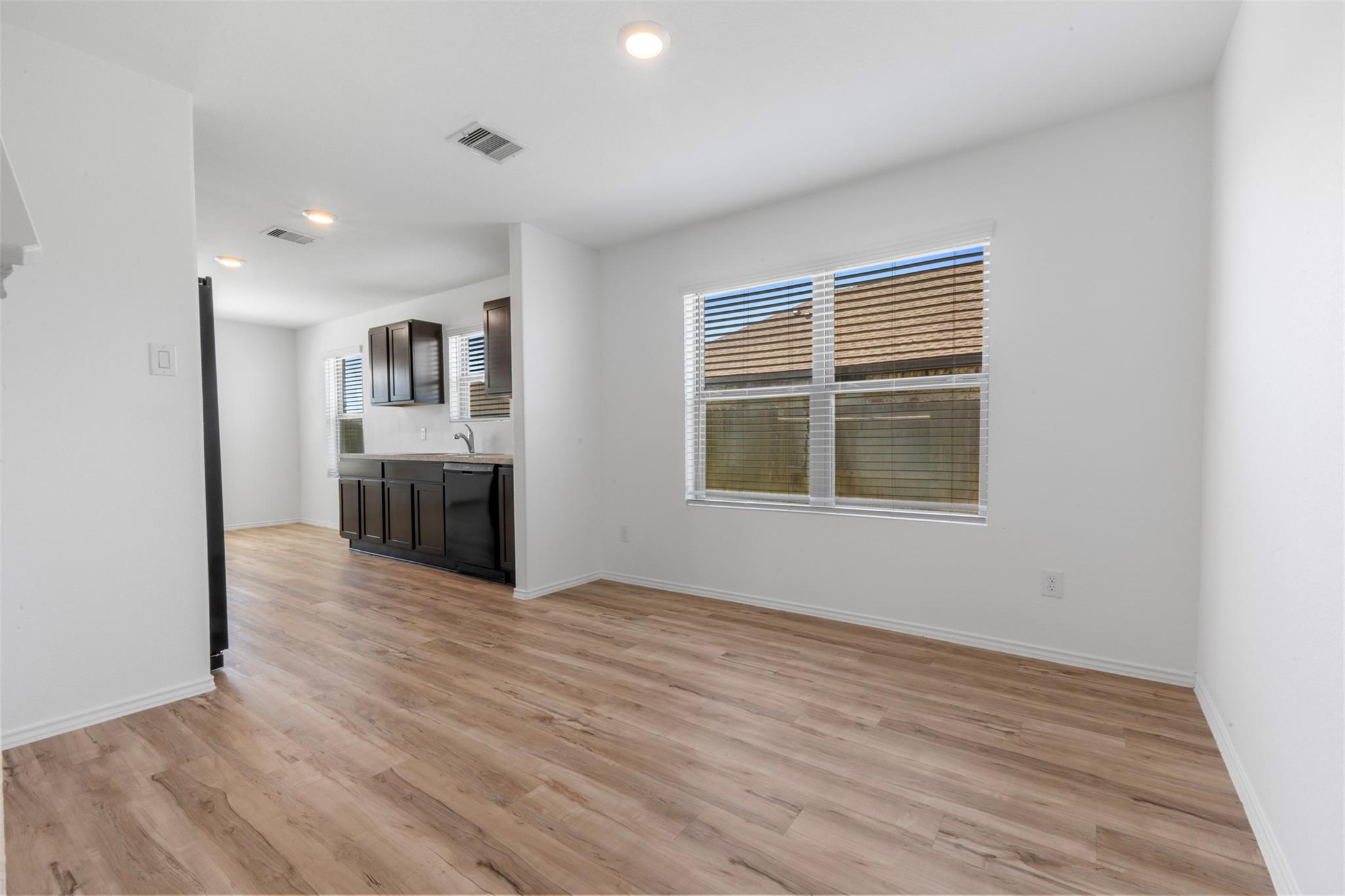 14602 Broadbury Pond Road