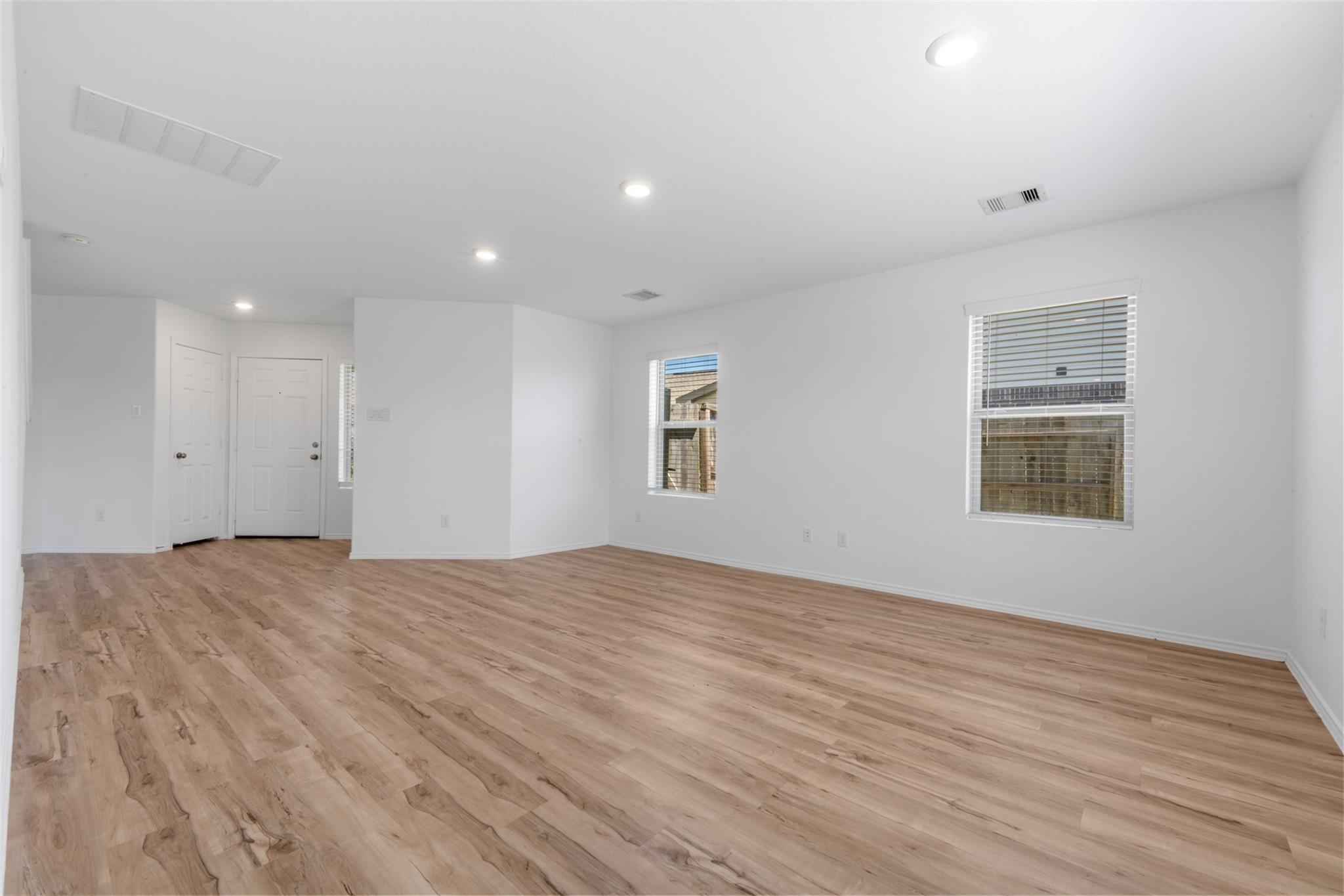 14602 Broadbury Pond Road