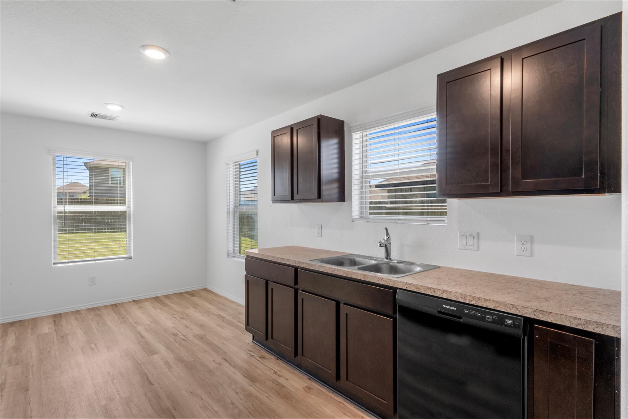 14602 Broadbury Pond Road