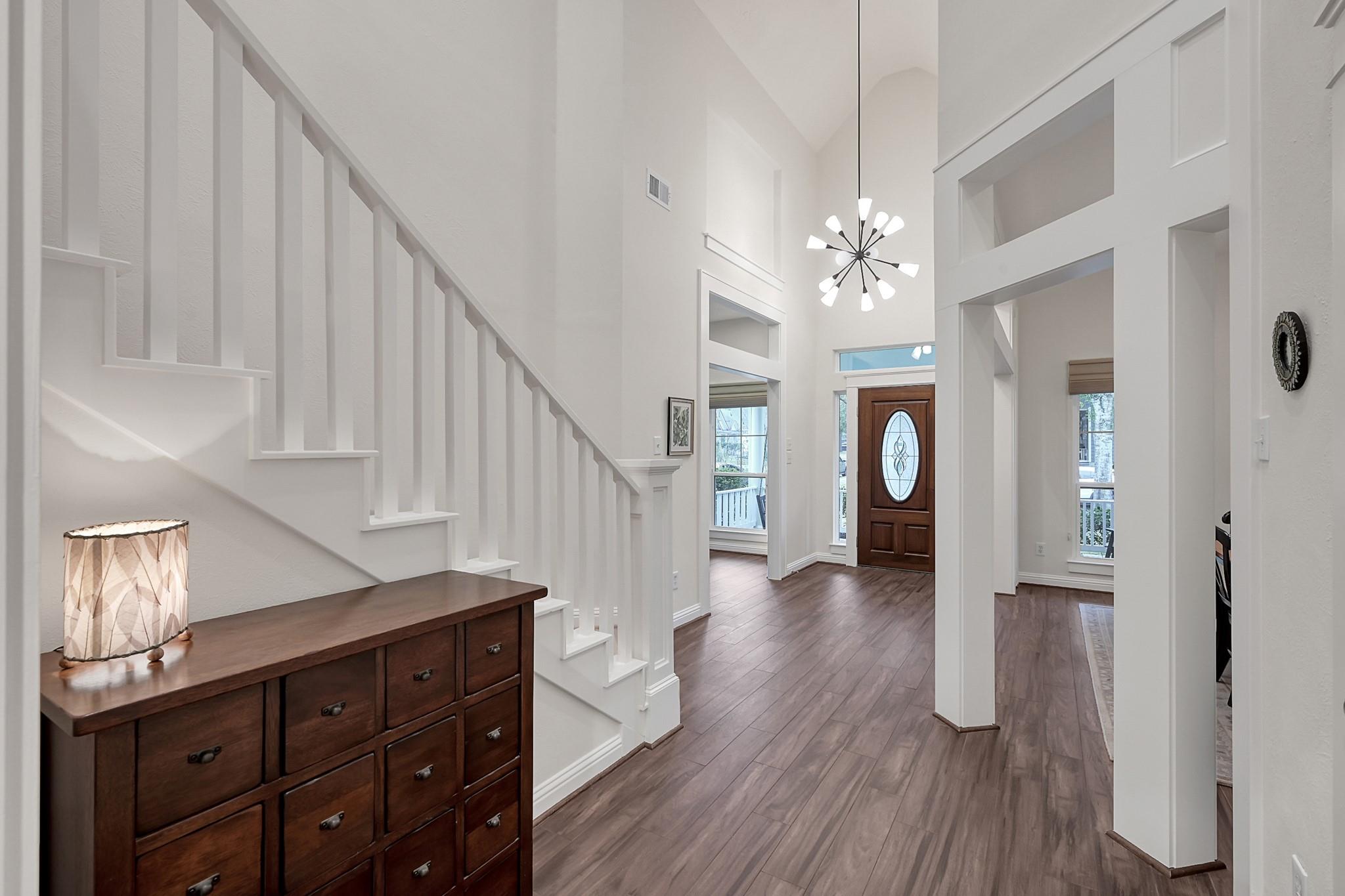 198 Lattice Gate Street