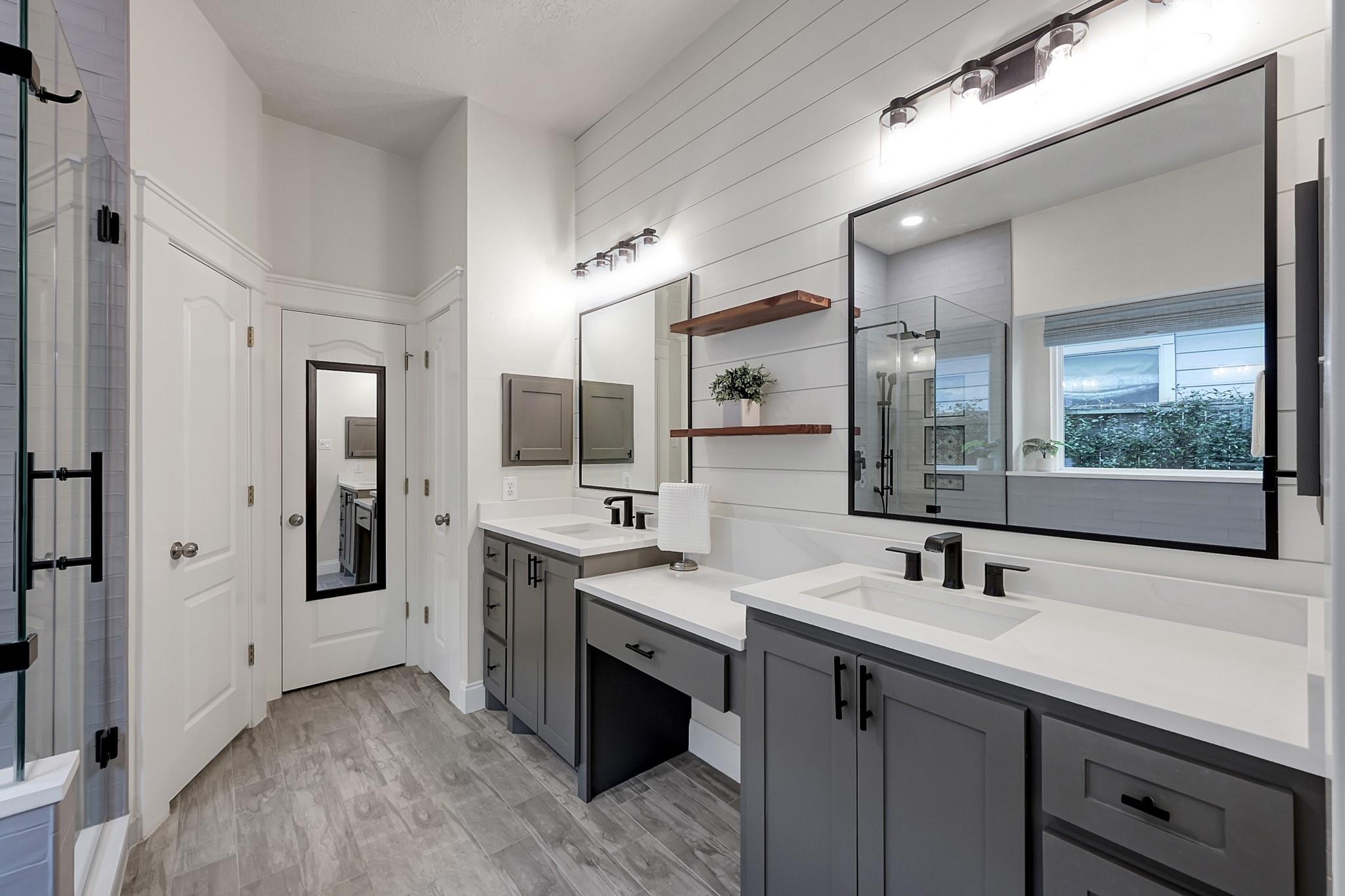 198 Lattice Gate Street